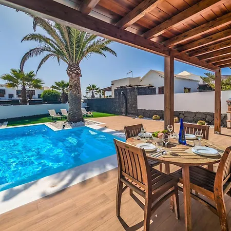 Axular With Heated Private Pool * Playa Blanca