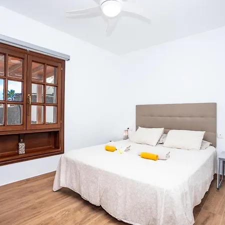 Axular With Heated Private Pool Tatil Evi *