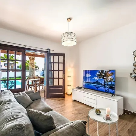 Axular With Heated Private Pool פלאיה בלנקה